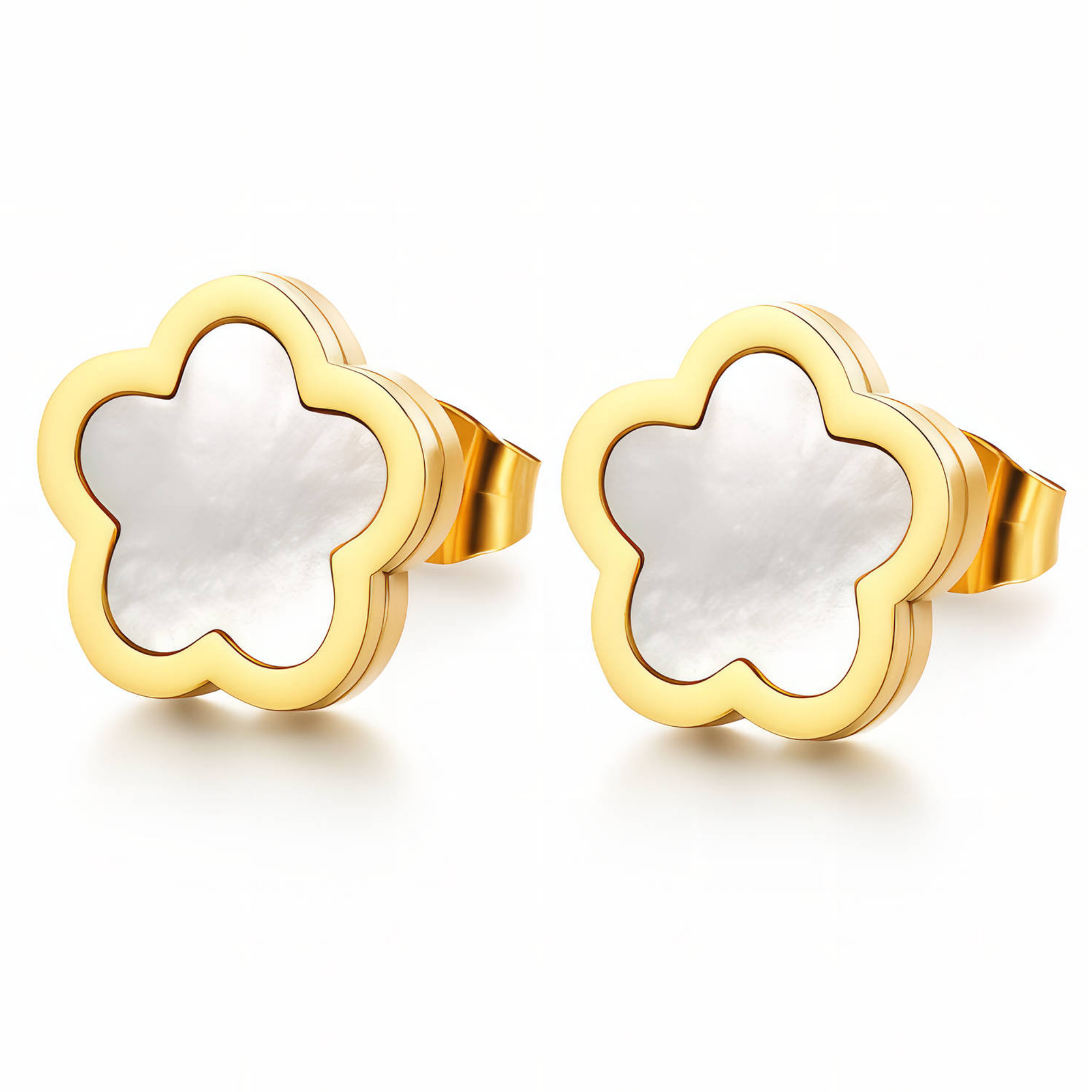 White Flower Stud Earrings – 18K PVD Gold Plated Stainless Steel